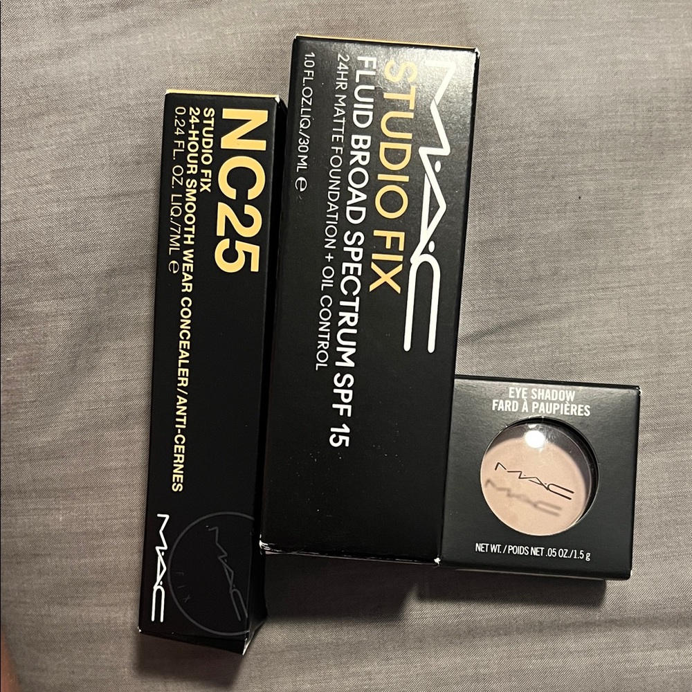 MAC Cosmetics Studio Fix Foundation, Concealer and Eye Shadow